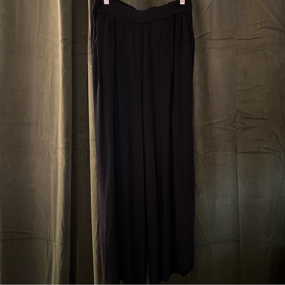H&M Black Wide Leg Pants Size 14 - Picture 1 of 4